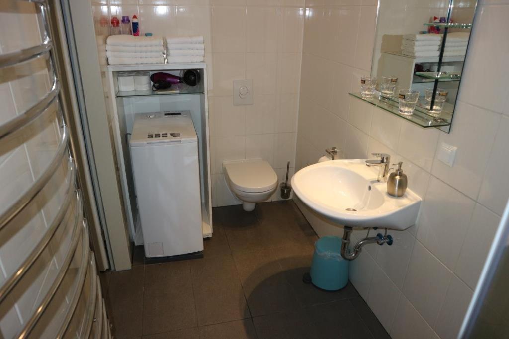Holiday Home Roy เบอร์ลิน ภายนอก รูปภาพ